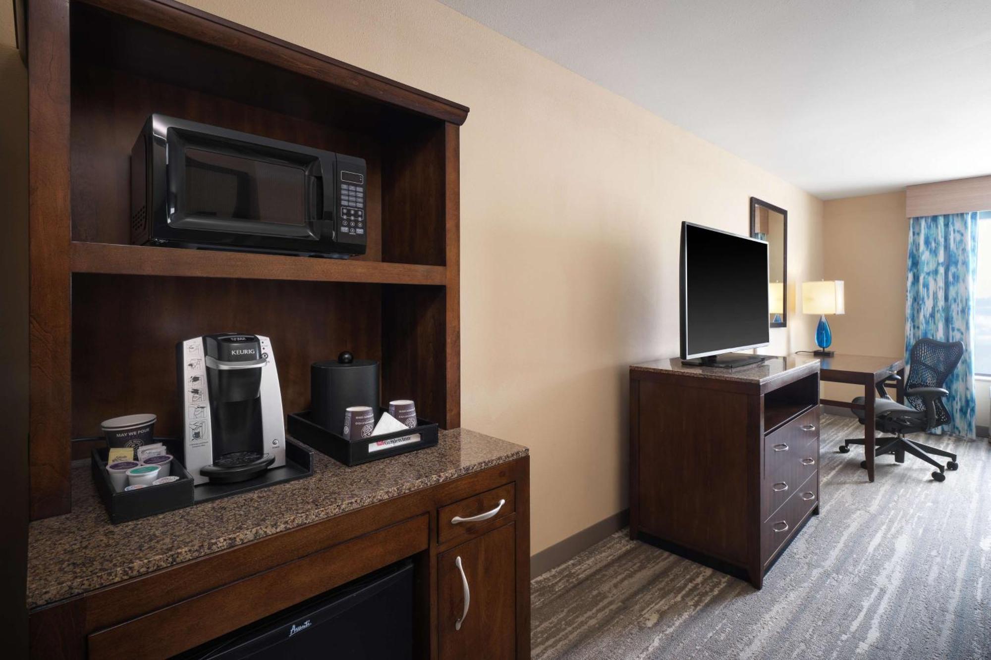 Hilton Garden Inn Houston/Bush Intercontinental Airport Экстерьер фото
